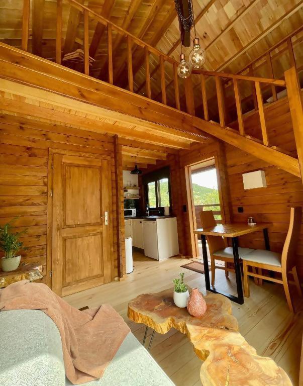 מלון פונשל Mountain Eco Shelter 5 מראה חיצוני תמונה